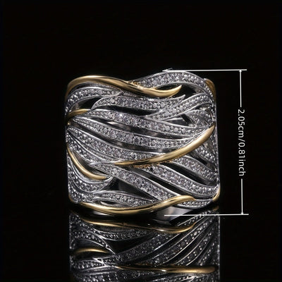 Anillo retorcido elegante de múltiples capas