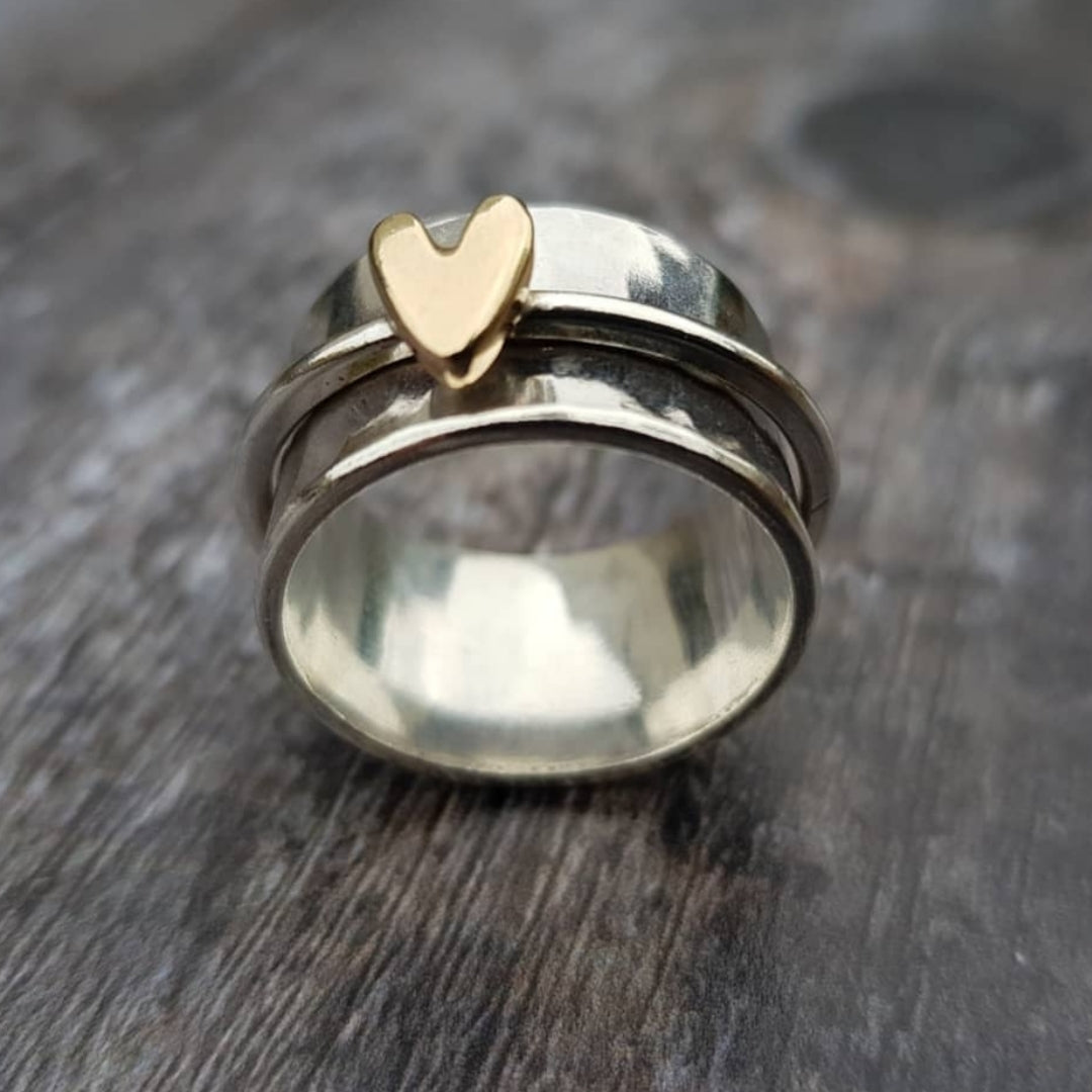 Mely - Anillo de plata corazón dorado