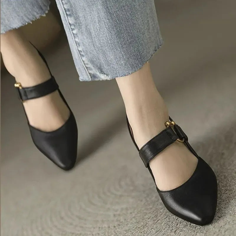 DIADA | Zapatos de Tacón para un Estilo de Vida Activo