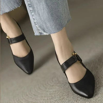 DIADA | Zapatos de Tacón para un Estilo de Vida Activo