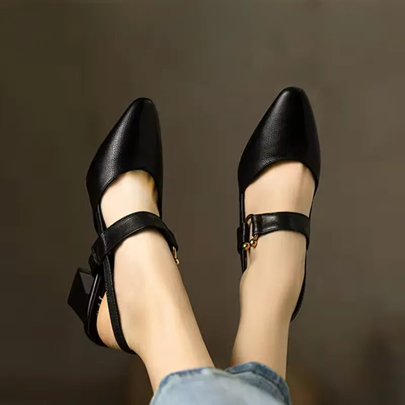 DIADA | Zapatos de Tacón para un Estilo de Vida Activo
