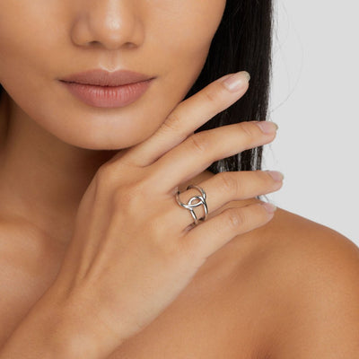 Anillo Astrid