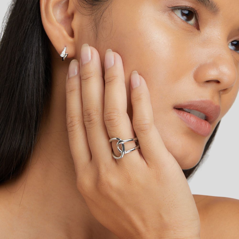 Anillo Astrid
