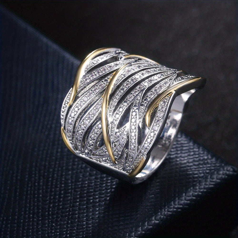 Anillo retorcido elegante de múltiples capas