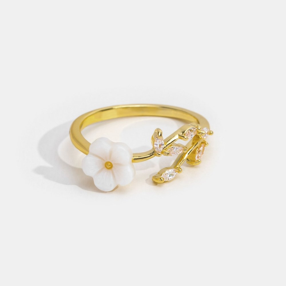 Rise - Anillo de flores blancas