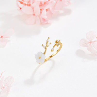 Rise - Anillo de flores blancas